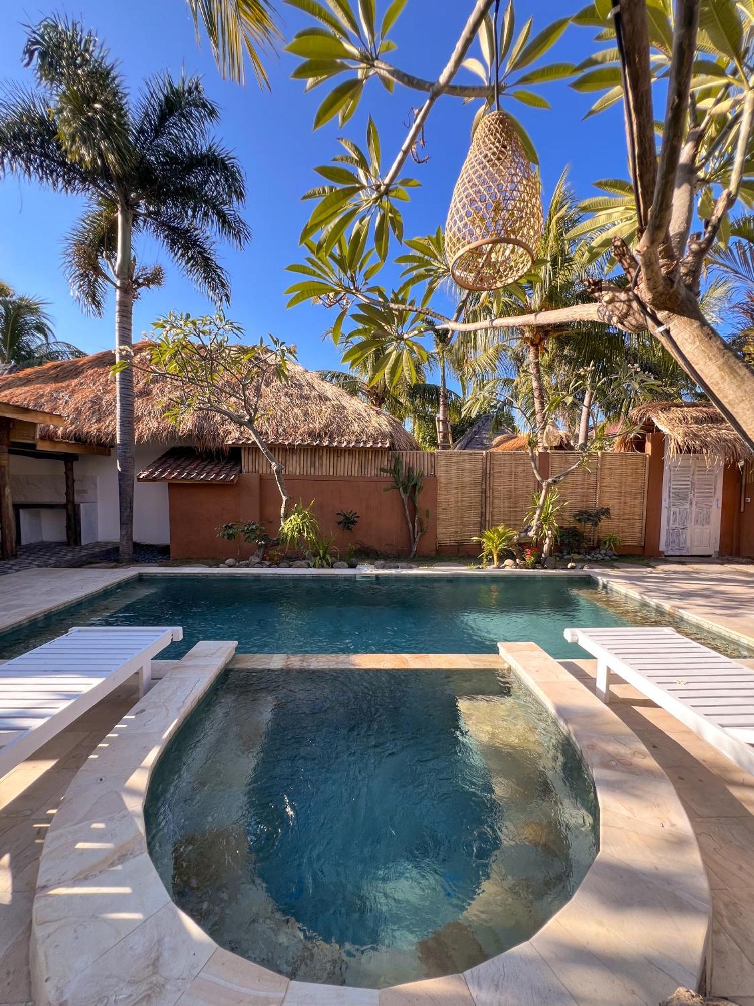 Coconut Dream Villas Gili Trawangan Exterior photo