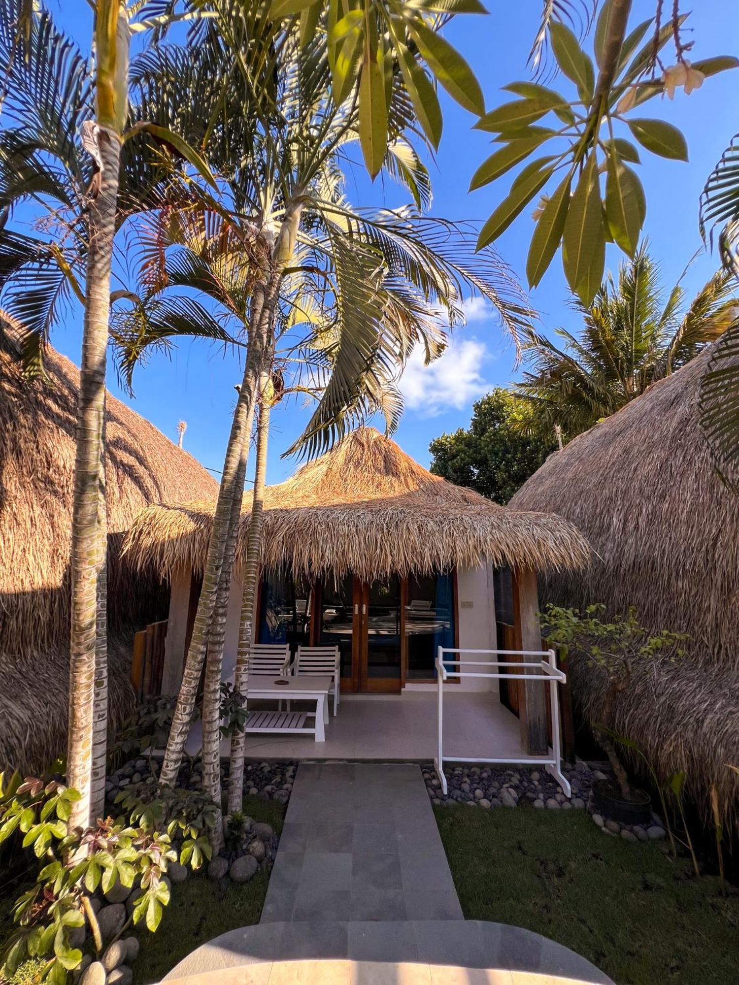 Coconut Dream Villas Gili Trawangan Exterior photo