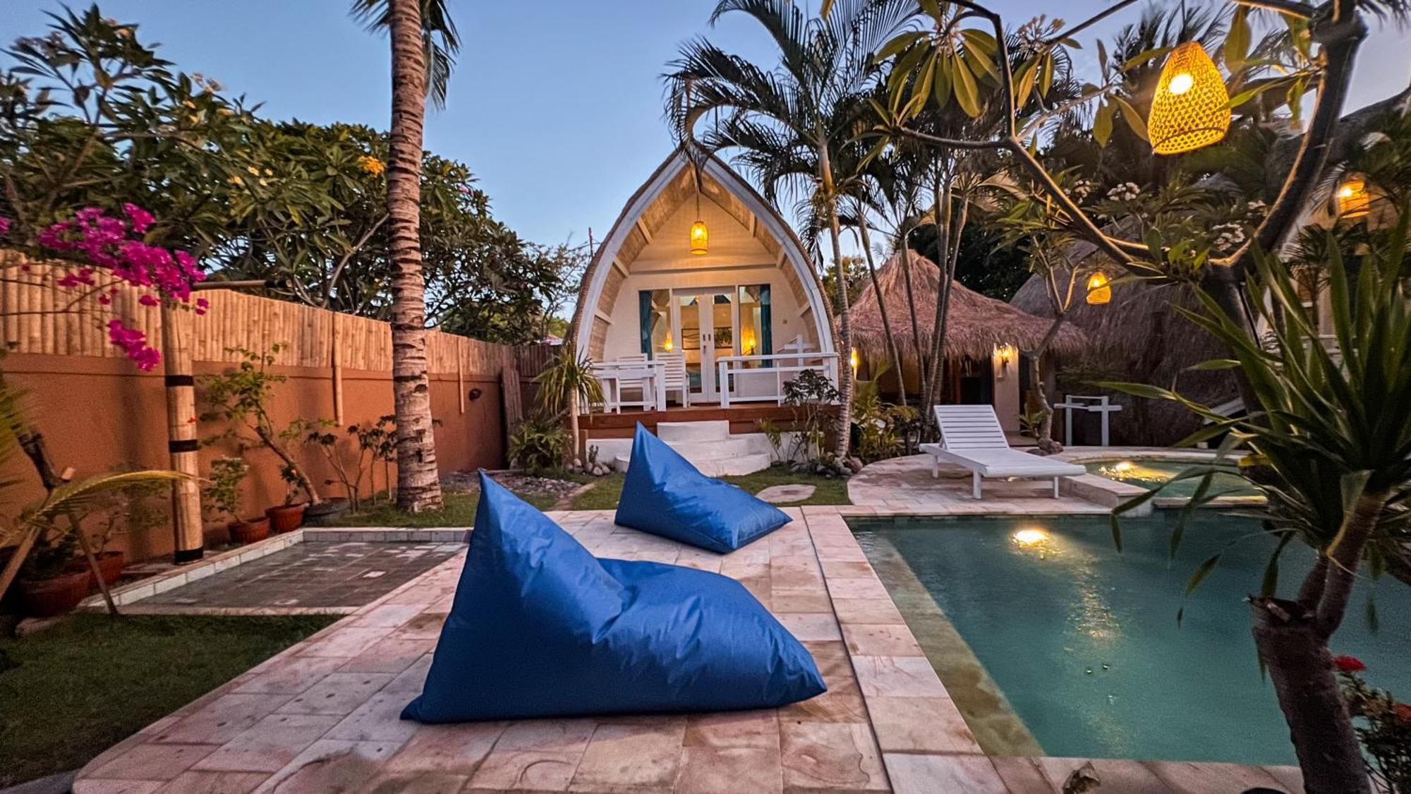 Coconut Dream Villas Gili Trawangan Exterior photo