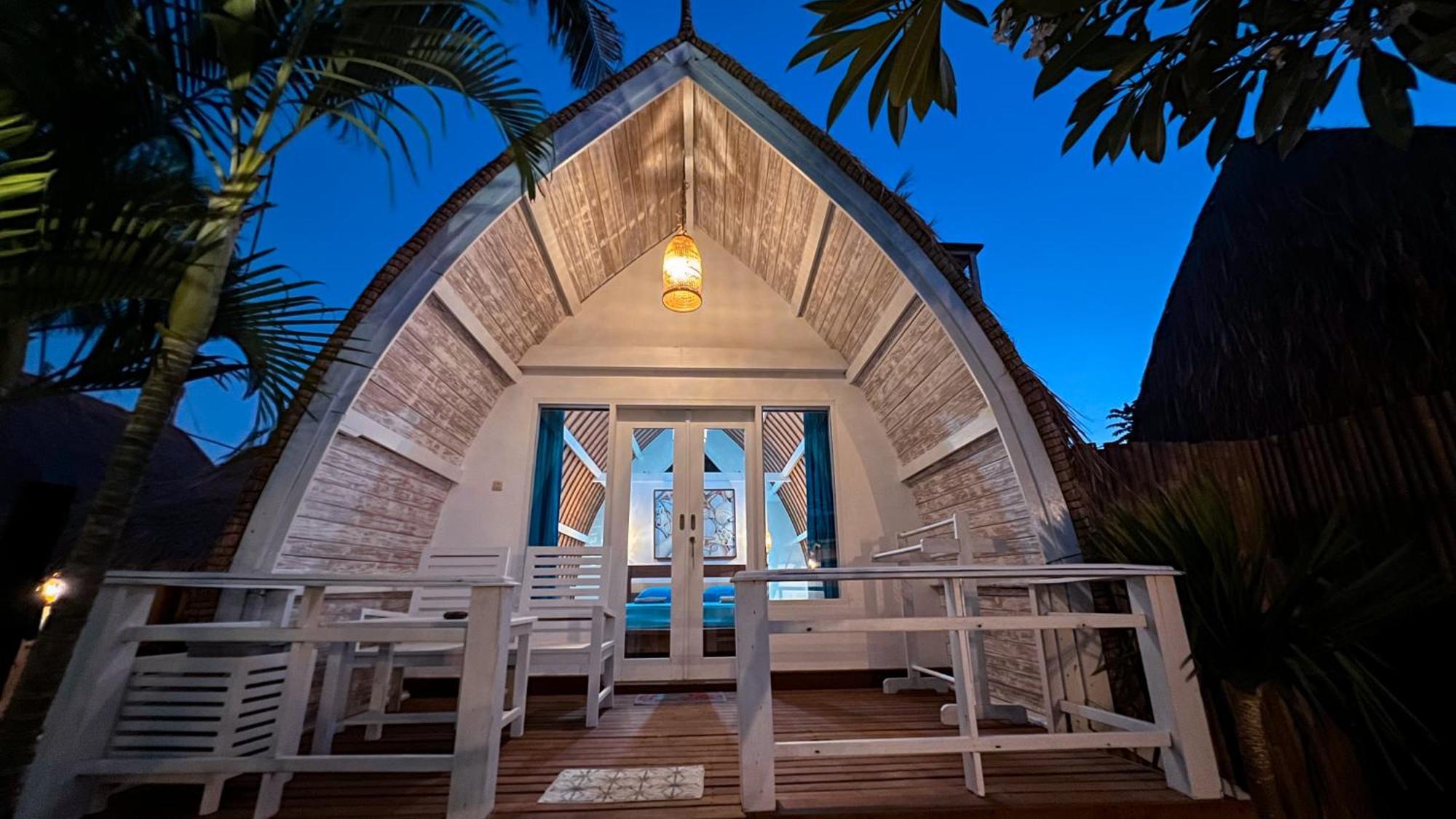 Coconut Dream Villas Gili Trawangan Exterior photo