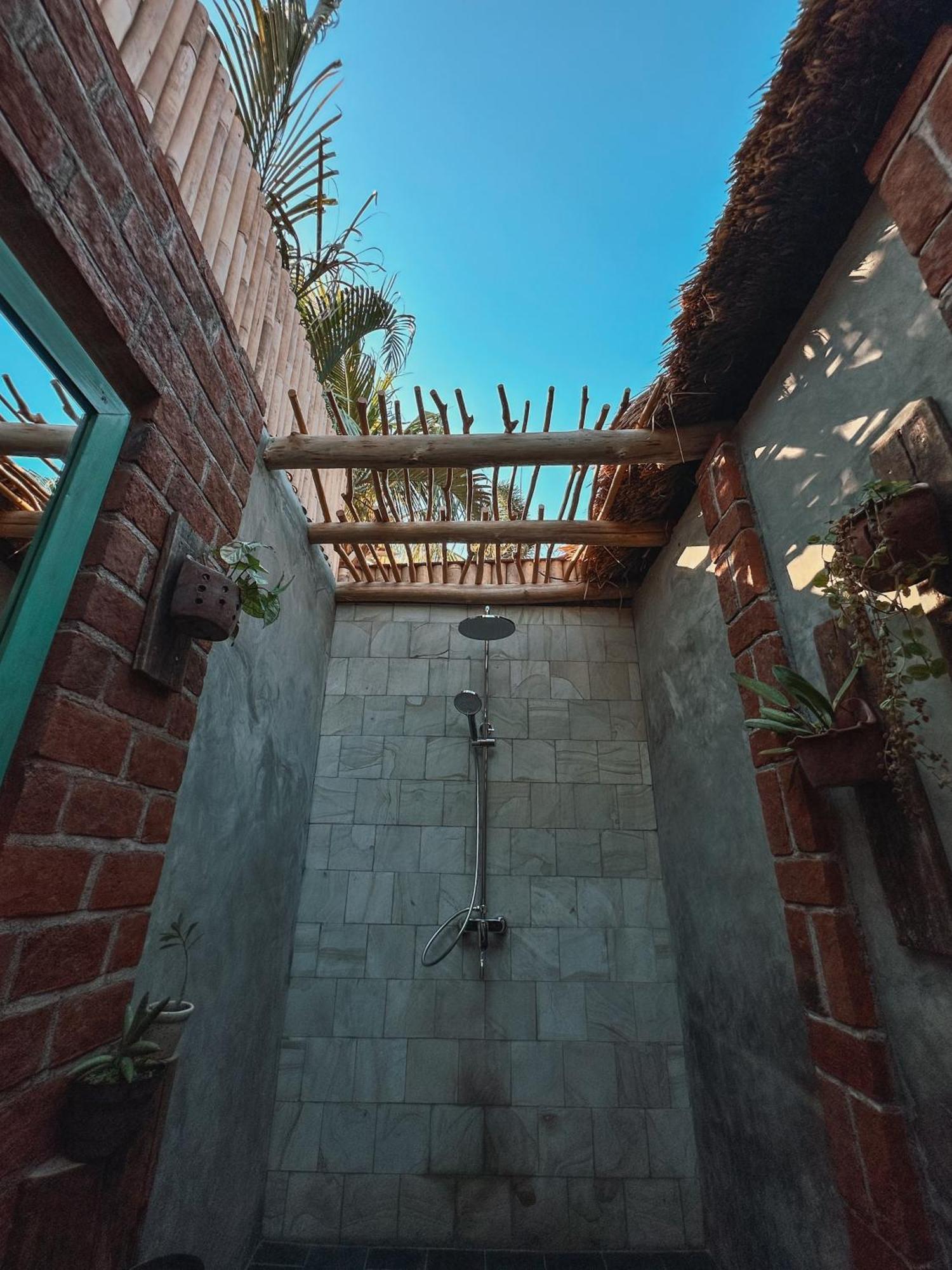 Coconut Dream Villas Gili Trawangan Exterior photo
